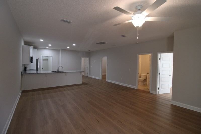 S Fifth Street 324 - Photo 4 of 15