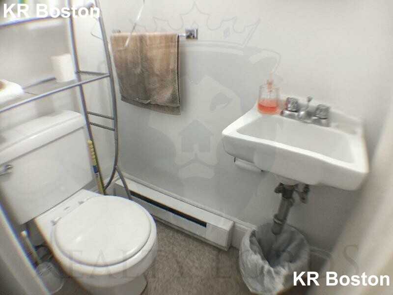 Beacon St. & Massachusetts Ave #A - Photo 5 of 12