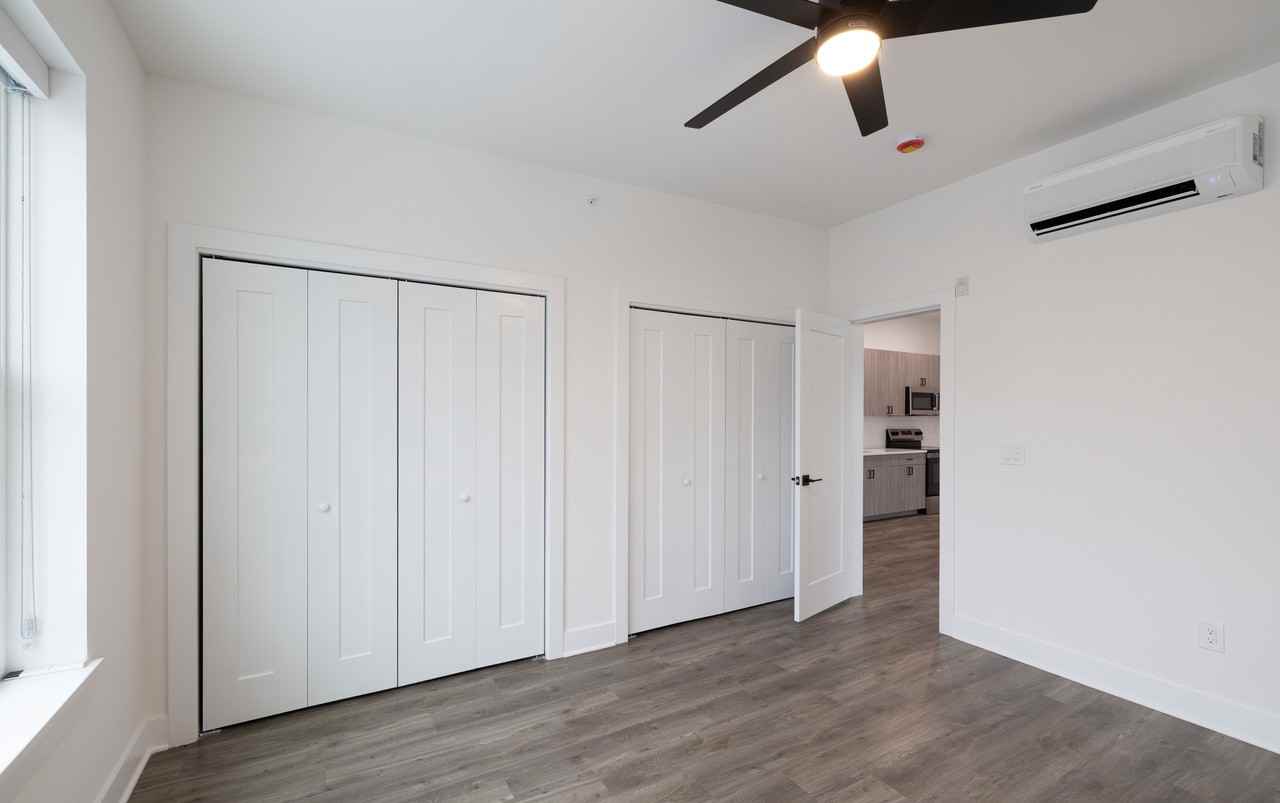 33 Center Street - Photo 3 of 50