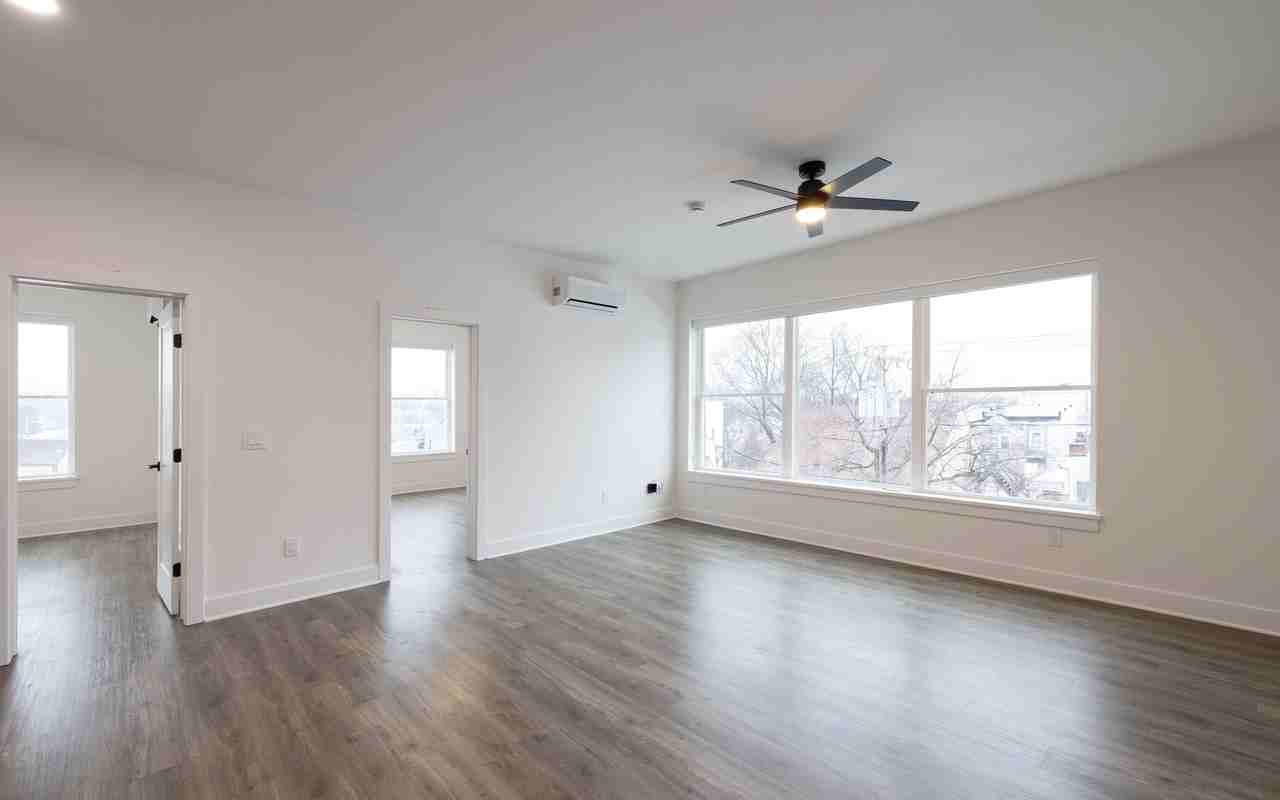 33 Center Street - Photo 2 of 12
