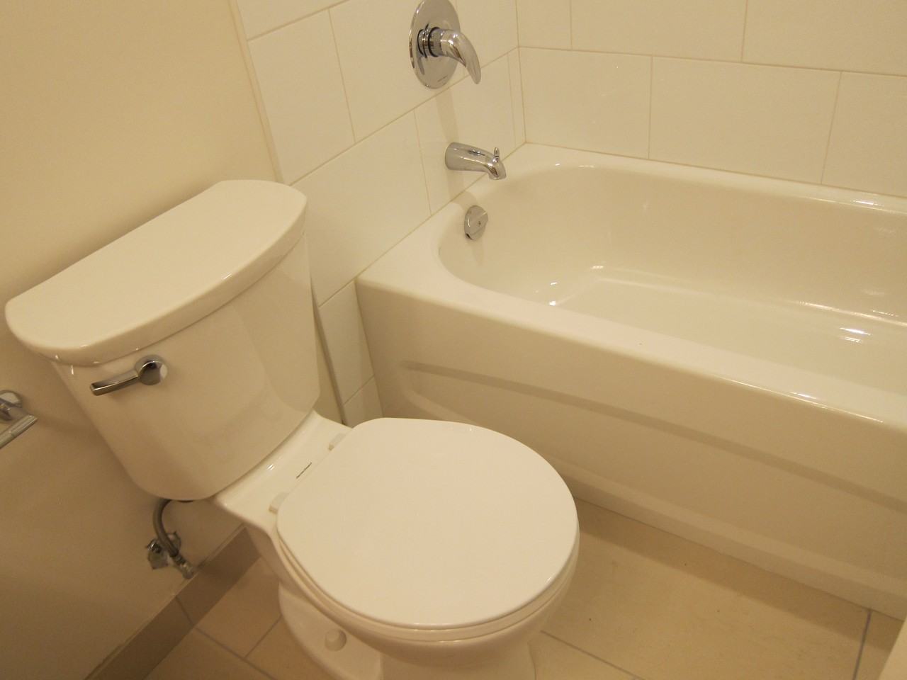 11815 89A Avenue - Photo 6 of 7