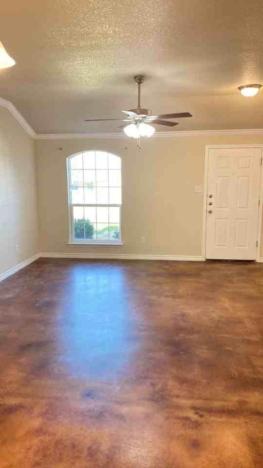 1518 Aztec Trce - Photo 3 of 6