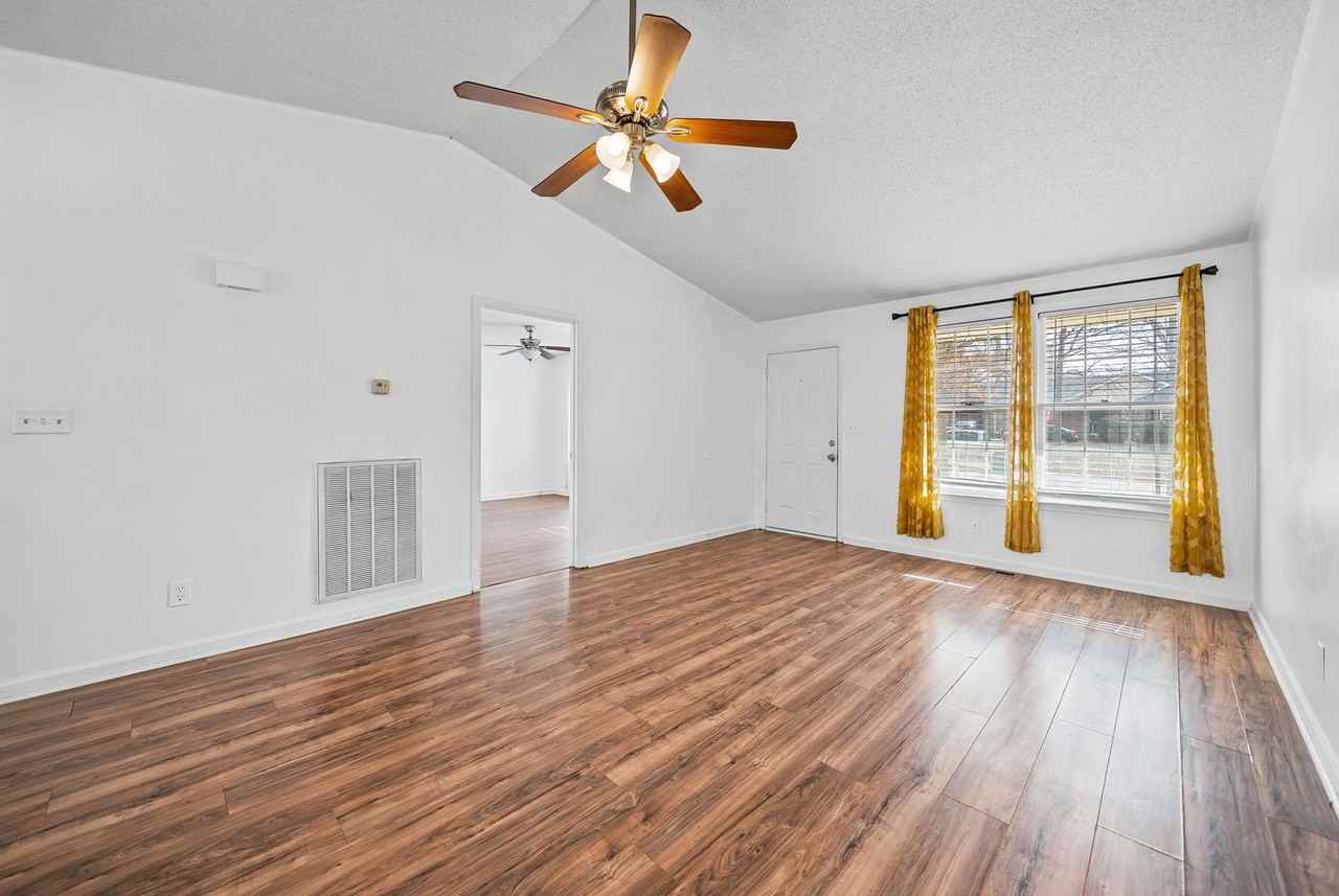 203 Mill Creek Rd - Photo 2 of 29
