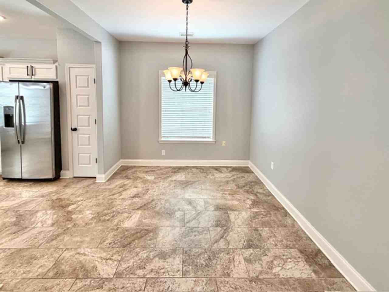 5378 Riverstone Dr - Photo 4 of 14