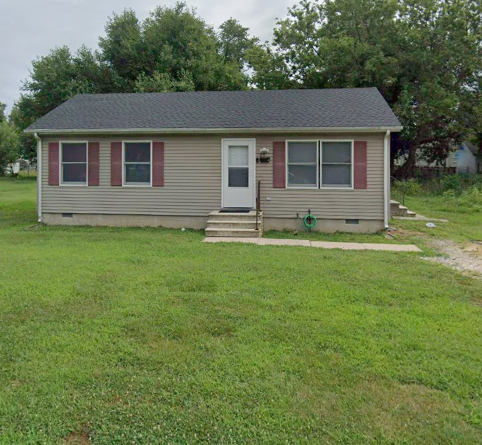 113 1st St - Photo 2 of 3