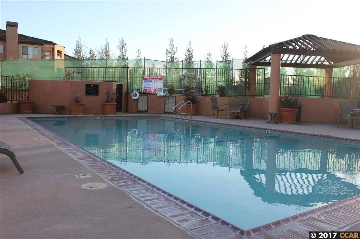 39109 Guardino Dr ##132 - Photo 4 of 44