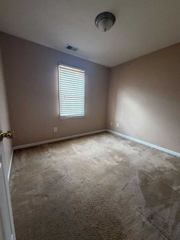 4951 Martin Farms Dr - Photo 3 of 9