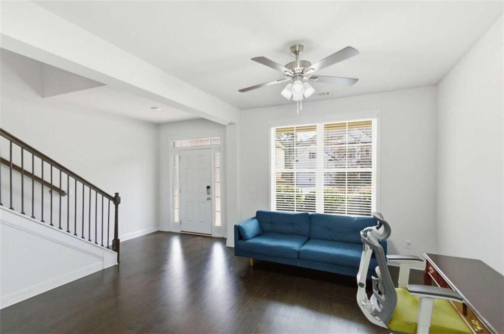 1415 Dahlia Dr - Photo 5 of 25