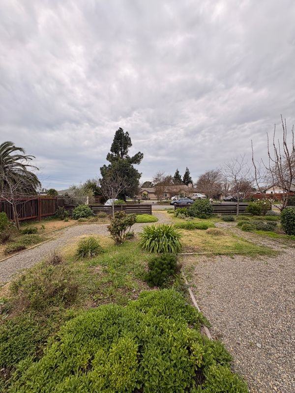 4810 Kenmar Rd - Photo 2 of 18