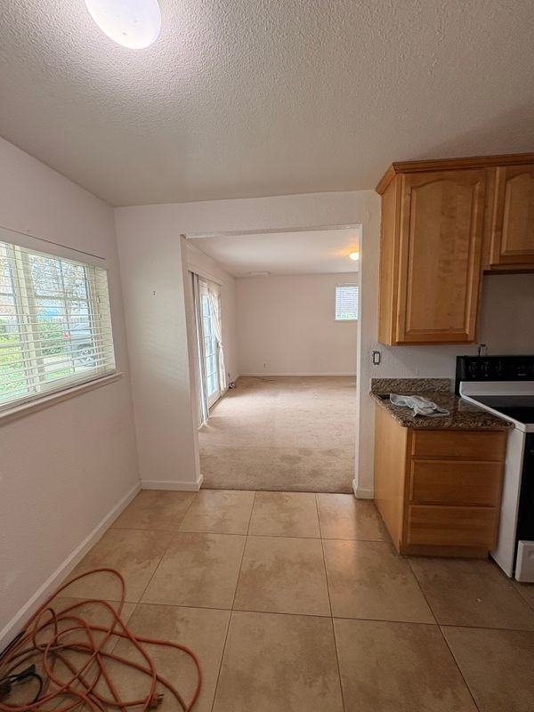 4810 Kenmar Rd - Photo 7 of 18