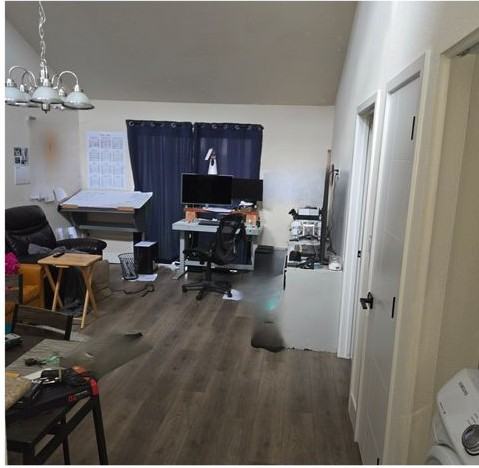 3225 Oyster Bay Ave - Photo 2 of 20