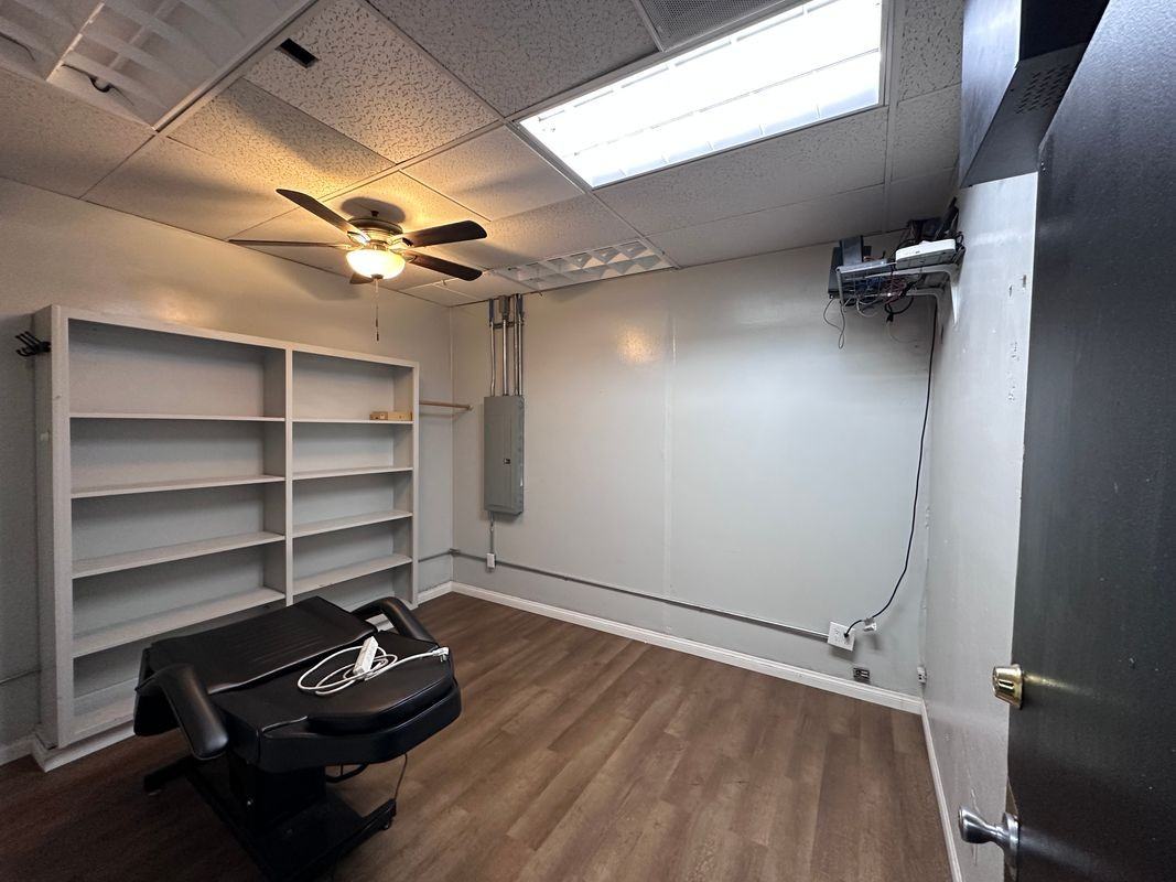 3500 21st St - Photo 2 of 16