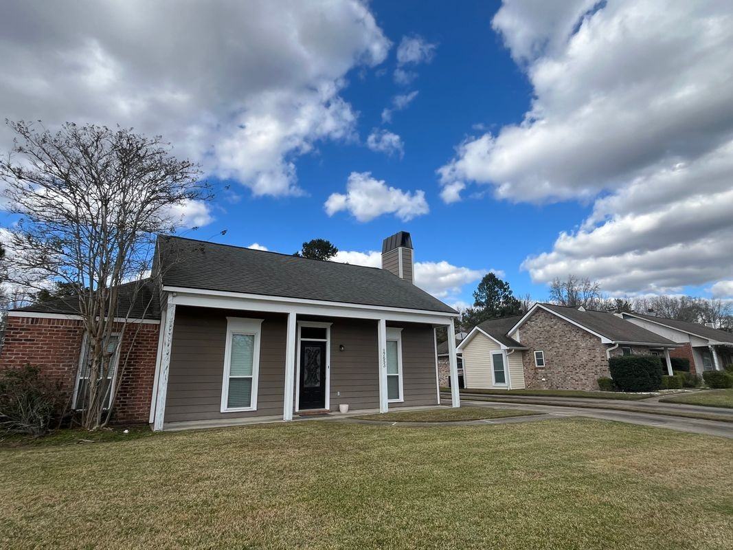 17653 Nine Oaks Ave - Photo 2 of 31