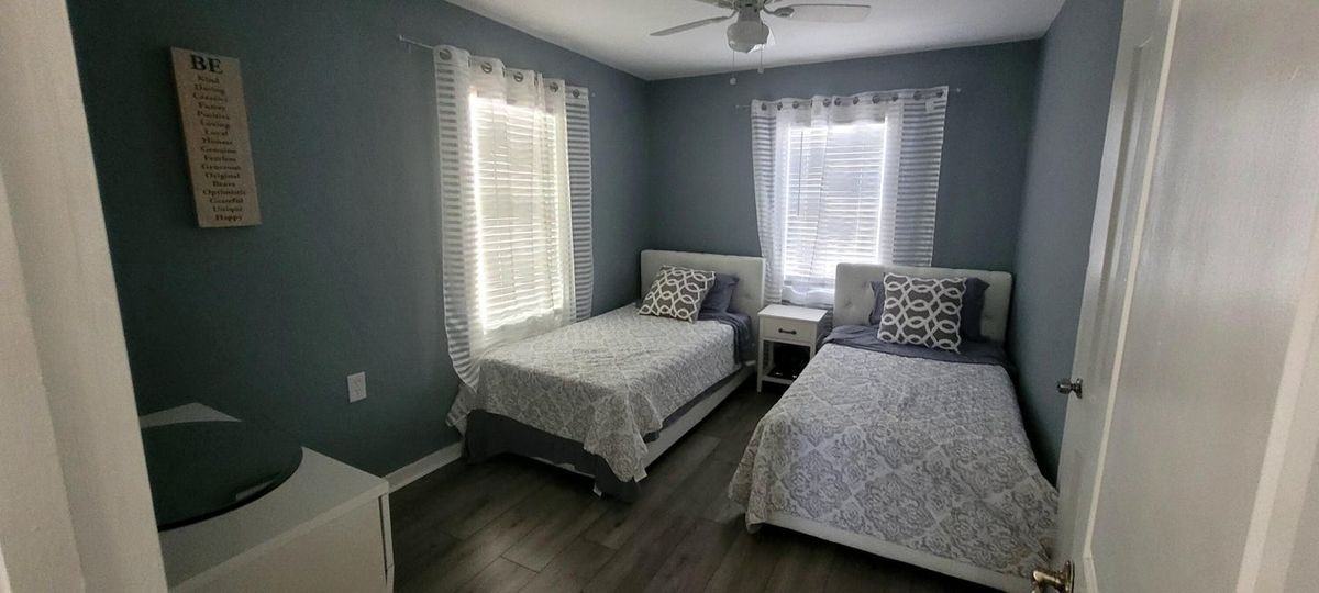 104 Ne 5th St - Photo 2 of 9