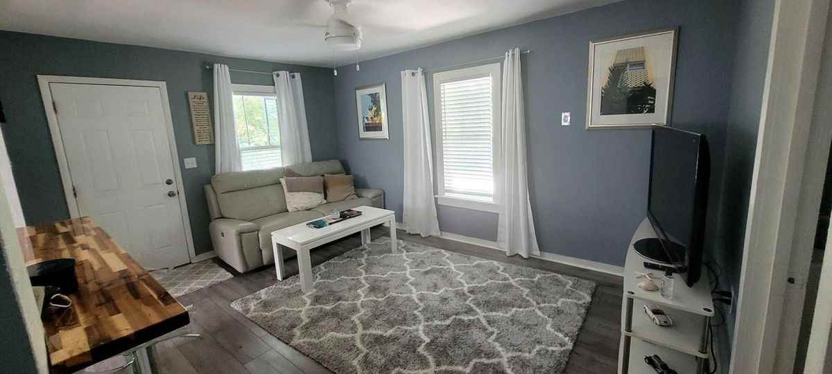 104 Ne 5th St - Photo 5 of 9