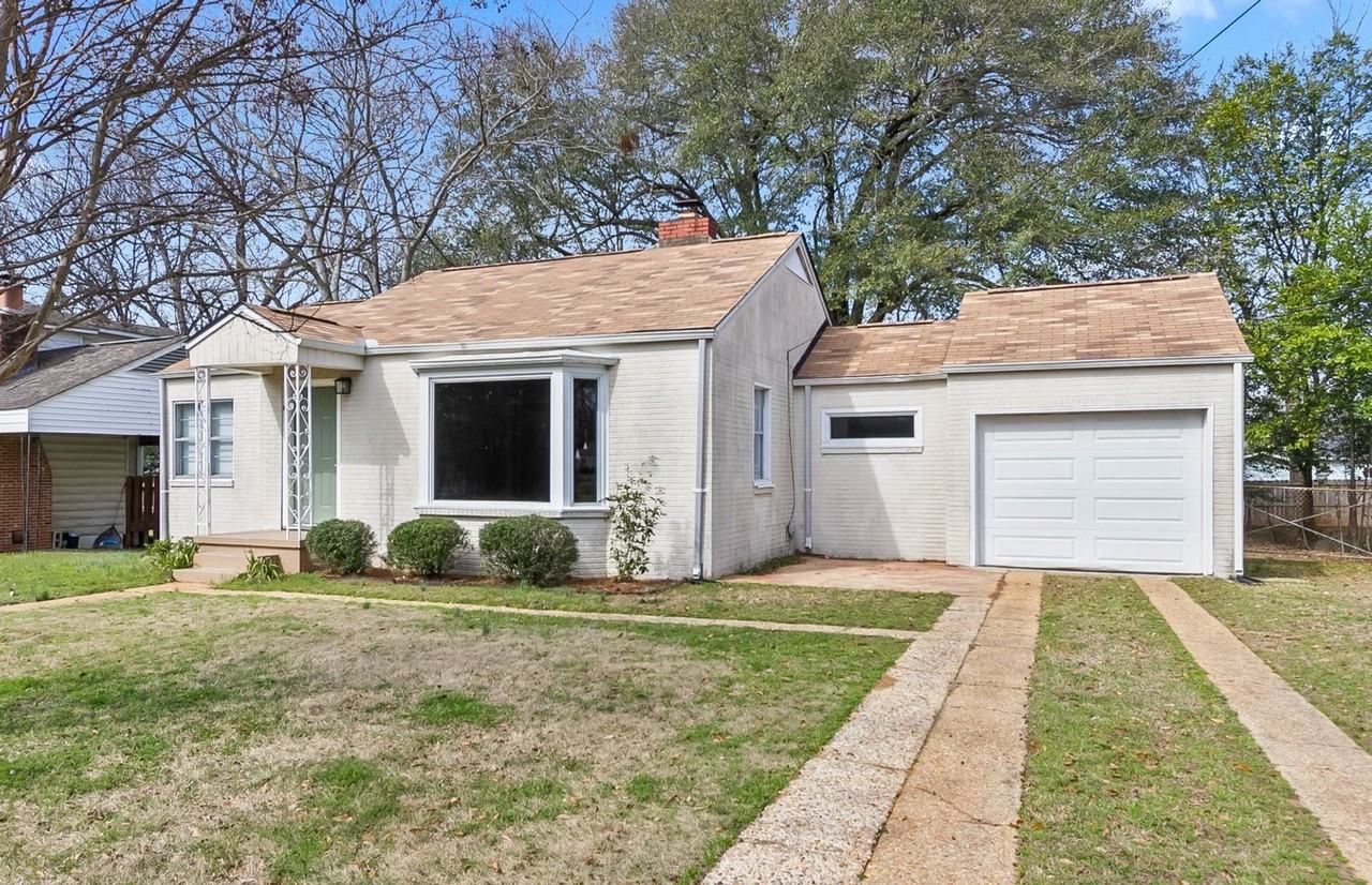 61 Cedar Knl - Photo 2 of 17