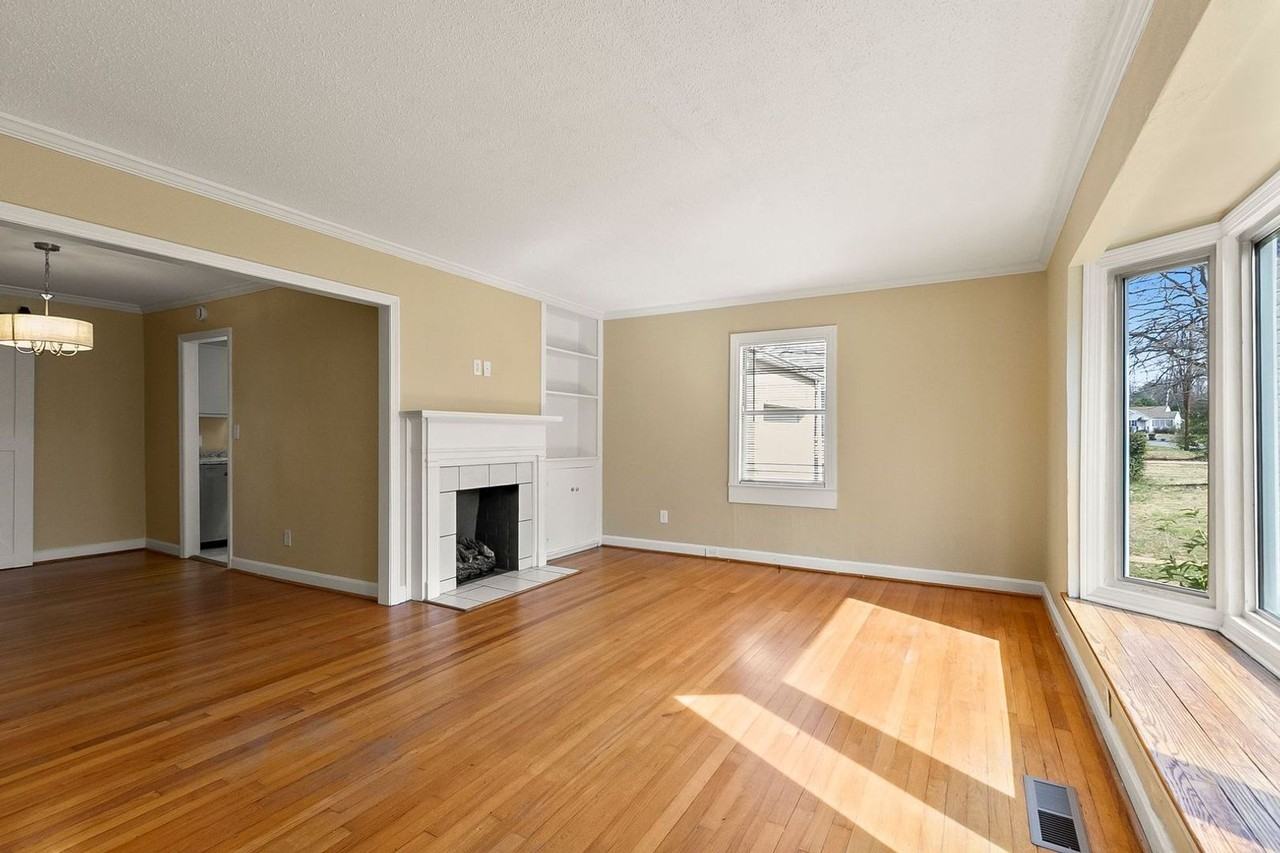 61 Cedar Knl - Photo 6 of 17