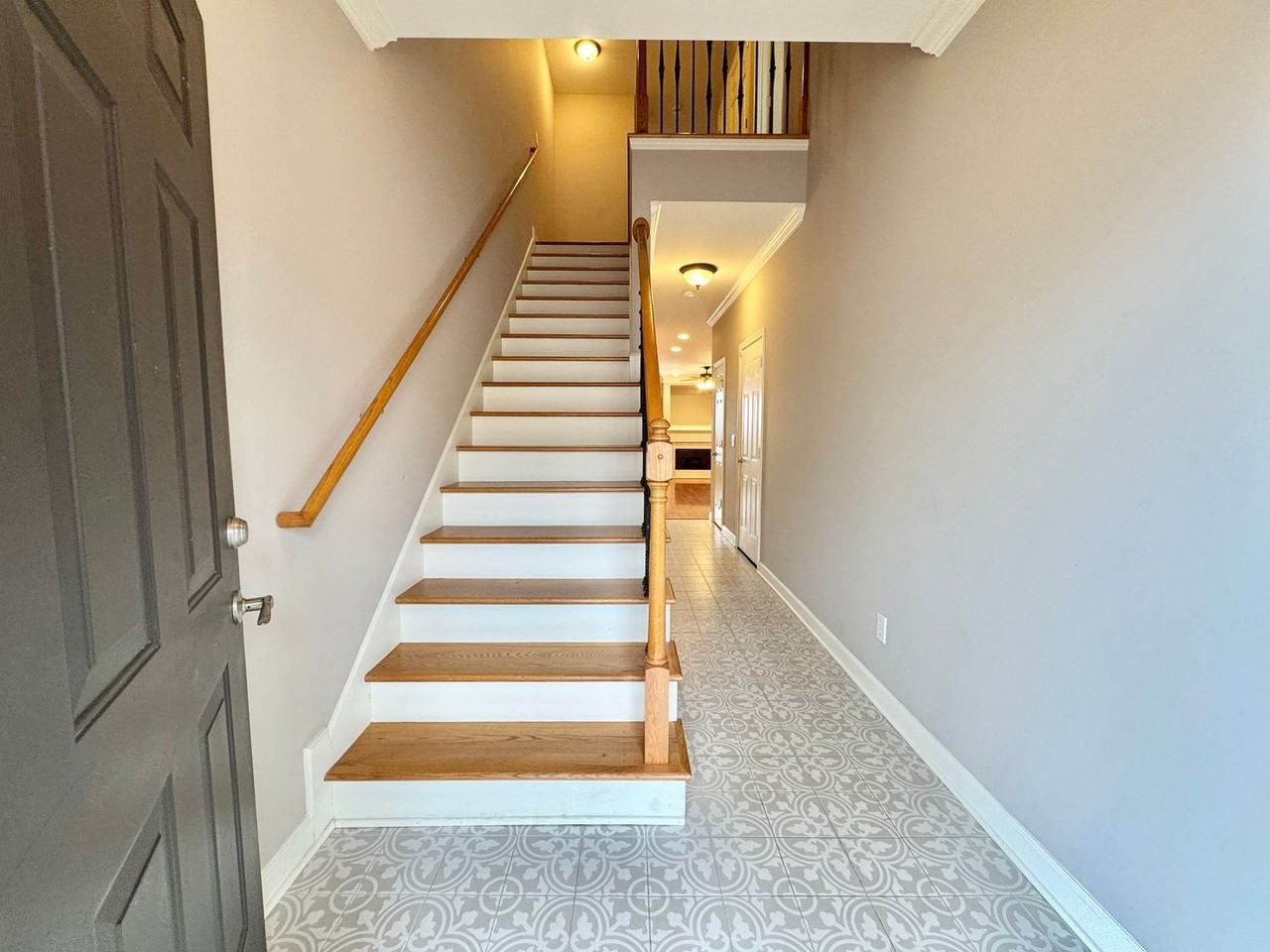 1801 Brentwood Pointe - Photo 3 of 37