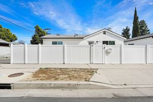 featured image of 10310 Montgomery Ave