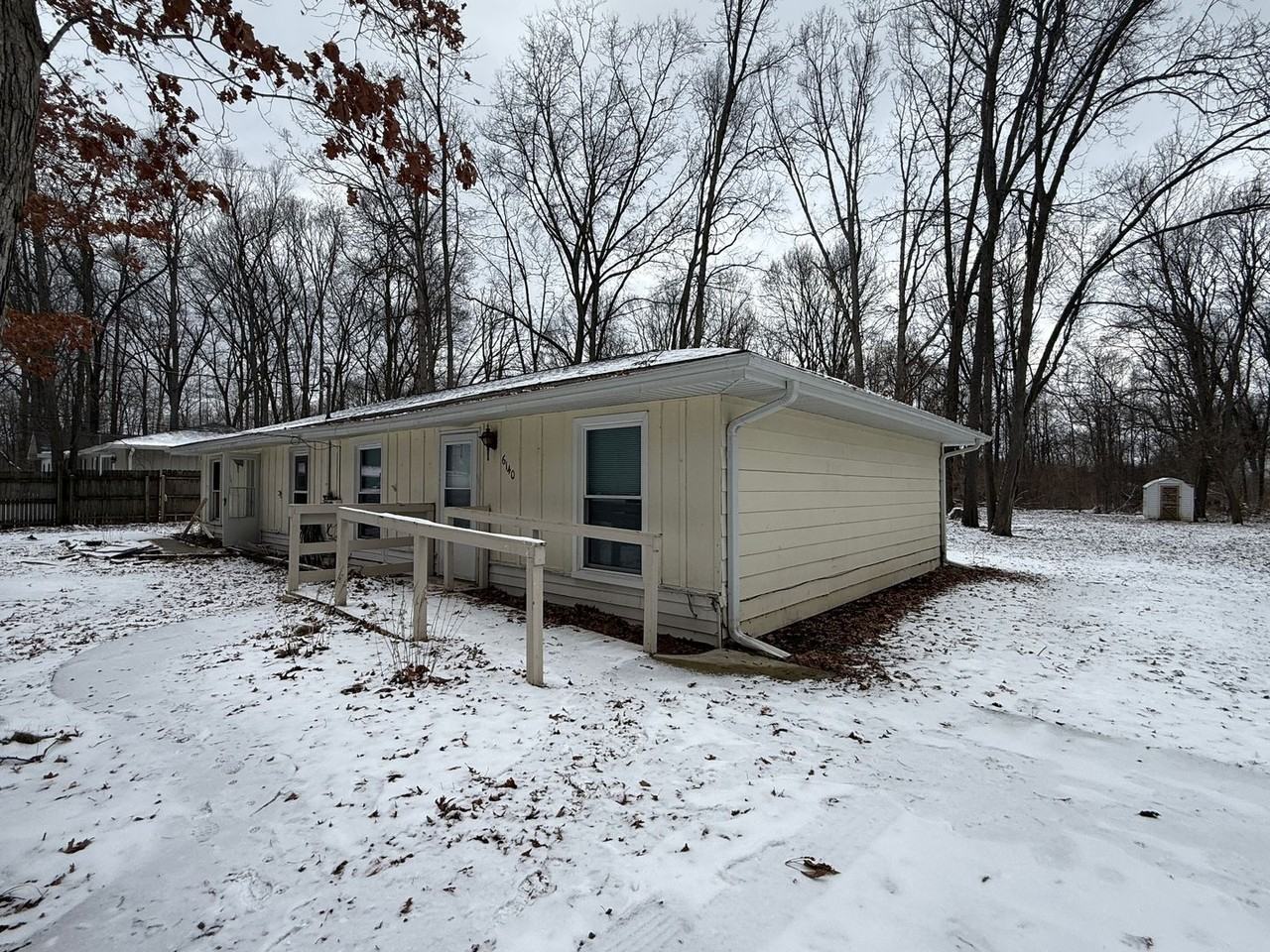 6140 Scotch Blue St - Photo 3 of 15