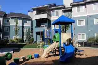 3921 E Comstock Ave - Photo 1 of 1