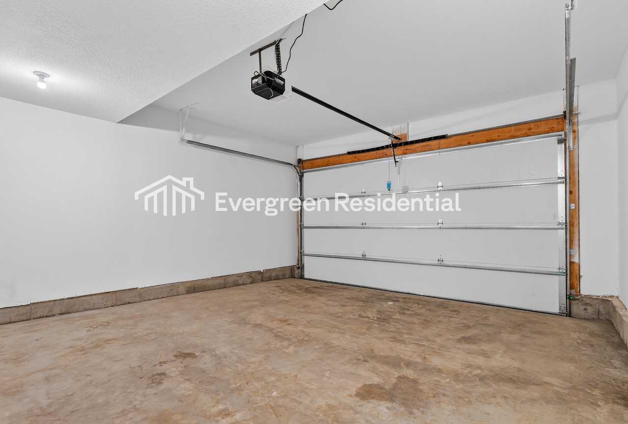 7006 Nw 82nd Ter - Photo 6 of 21