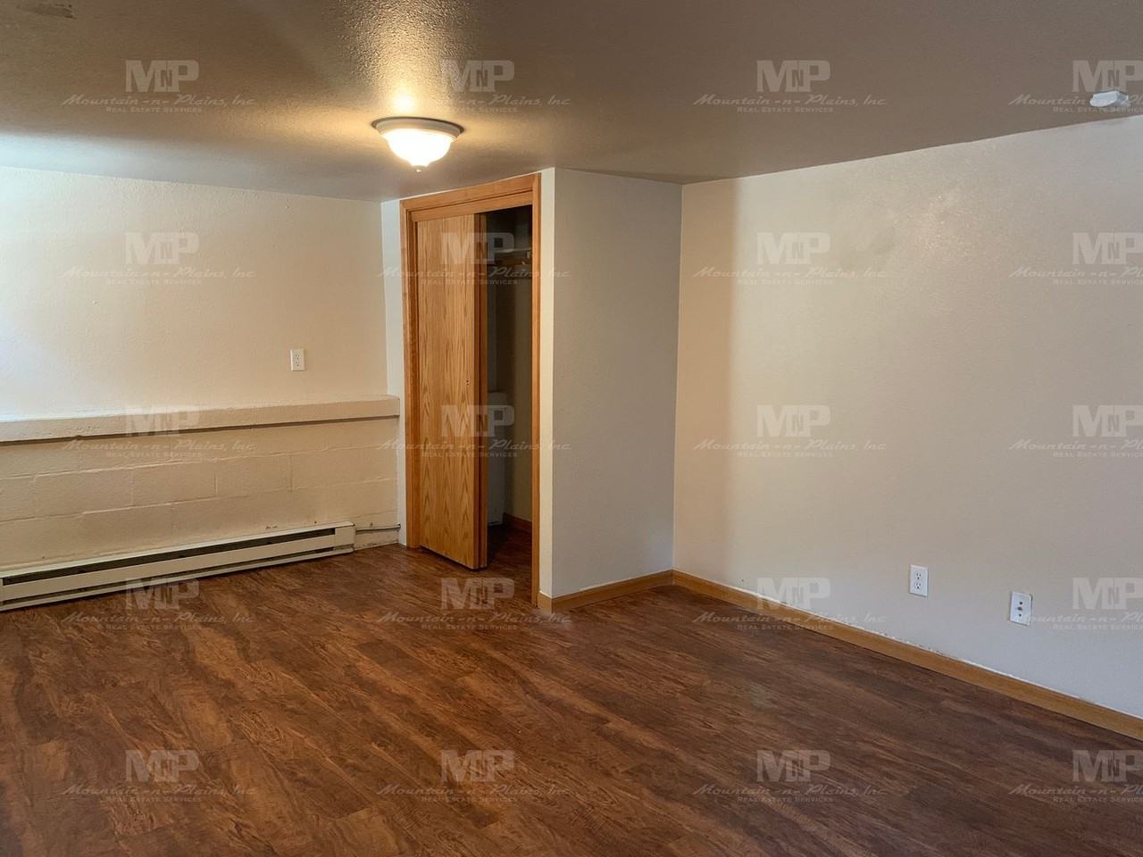 510 1/2 S Howes St - Photo 3 of 6