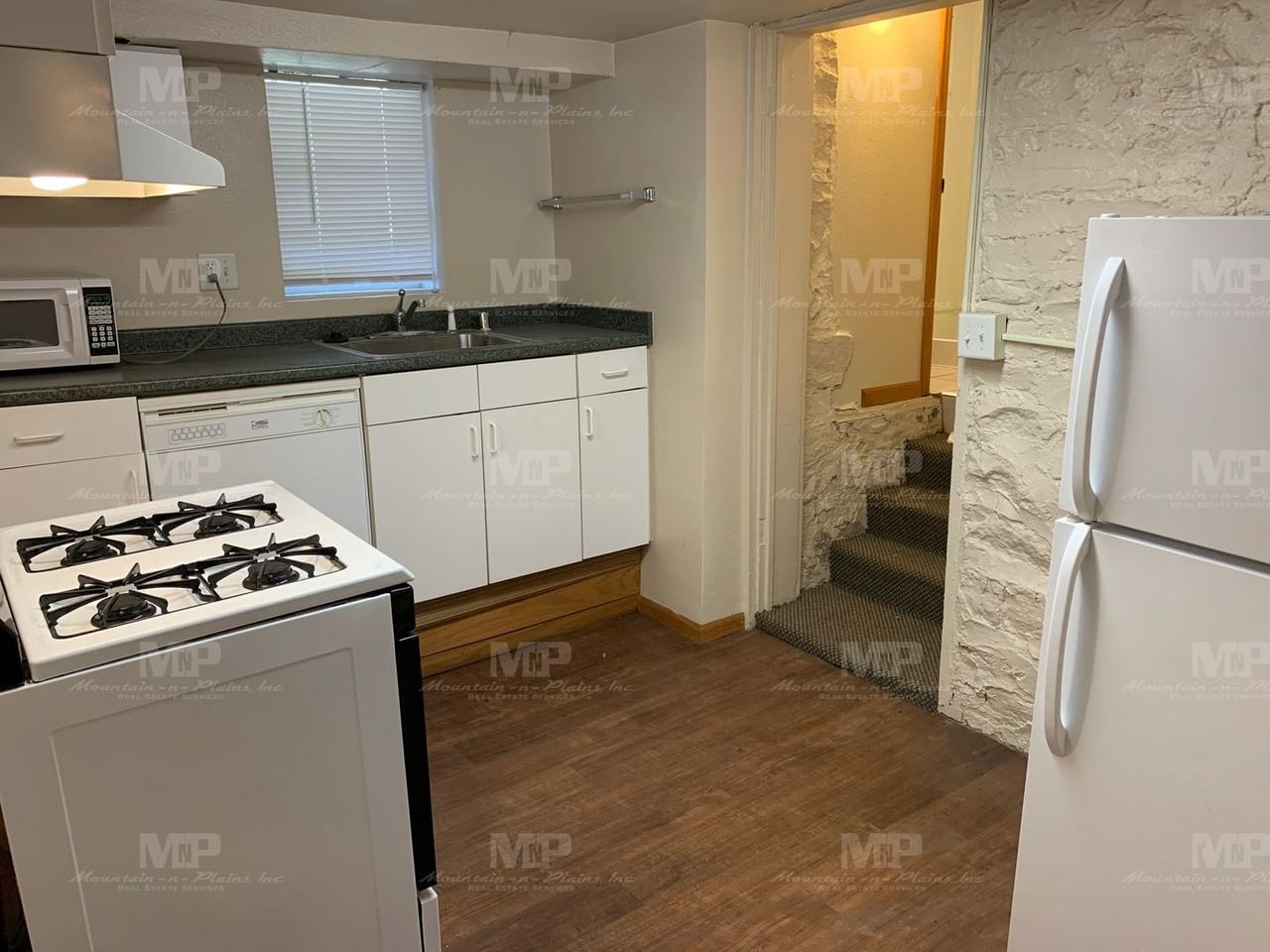 510 1/2 S Howes St - Photo 4 of 6