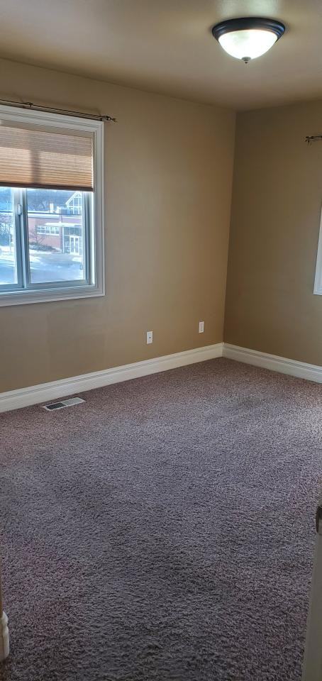 517 5th St W - Photo 6 of 10