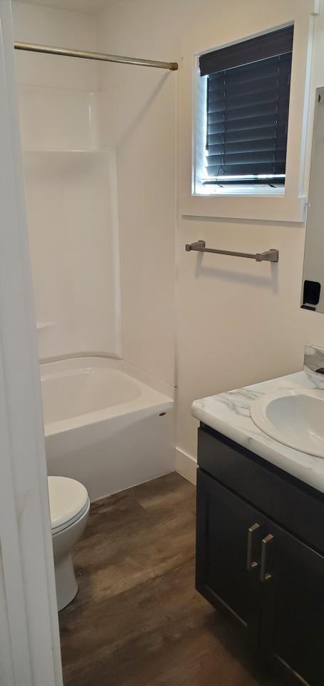 515 5th St W - Photo 6 of 10