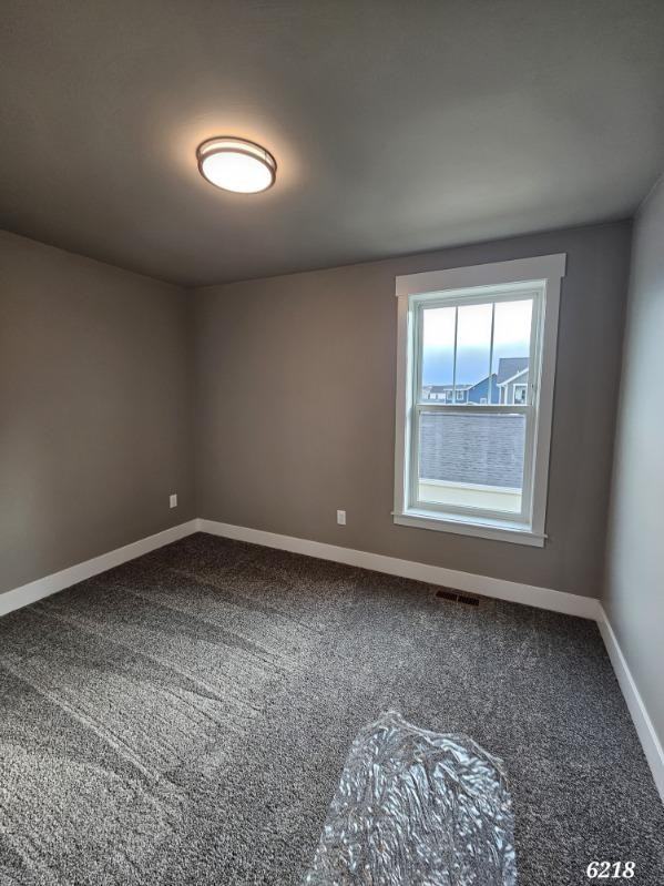 6218 Rosemary Rd - Photo 5 of 8