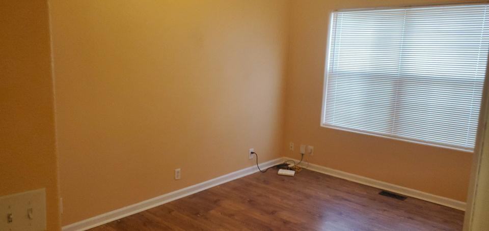 2005 8th Ave N - Photo 6 of 10