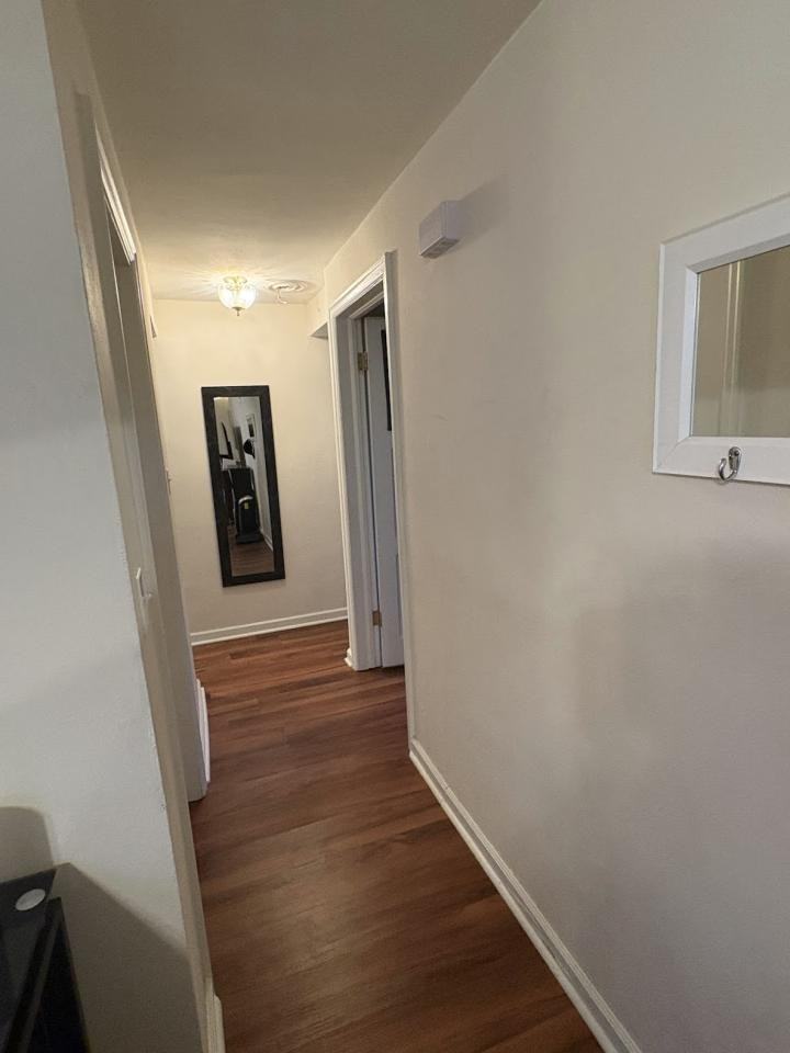 812 1/2 Yellowstone Ave - Photo 2 of 9