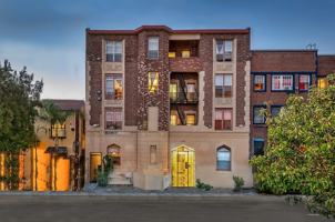 featured image of 2749 San Marino St