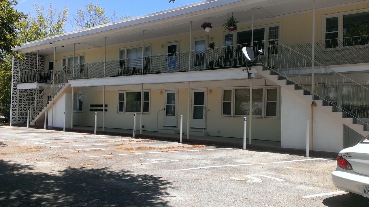 Kingston Landing Apartments - Photo 3 of 3