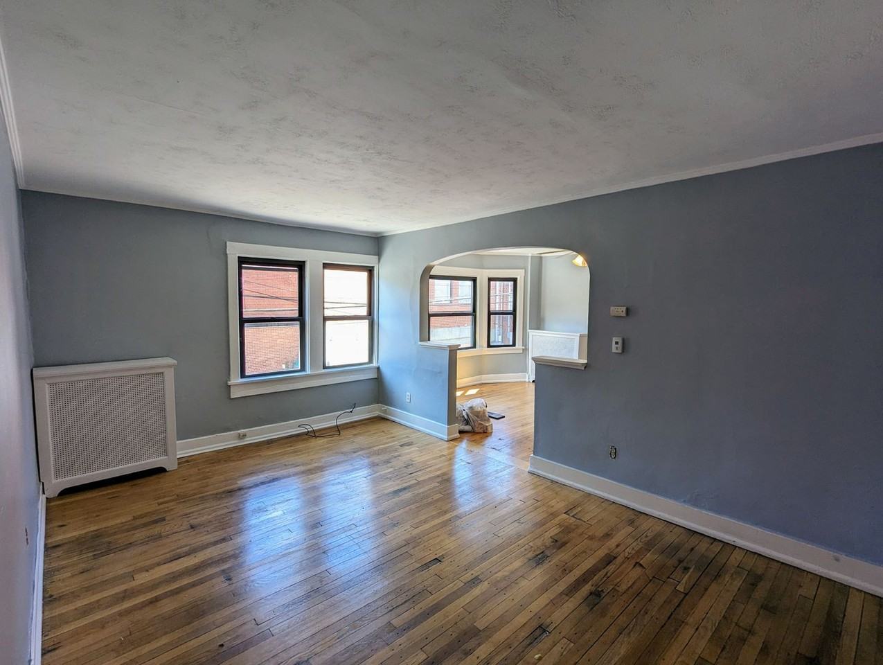 bay3854 - Photo 3 of 15