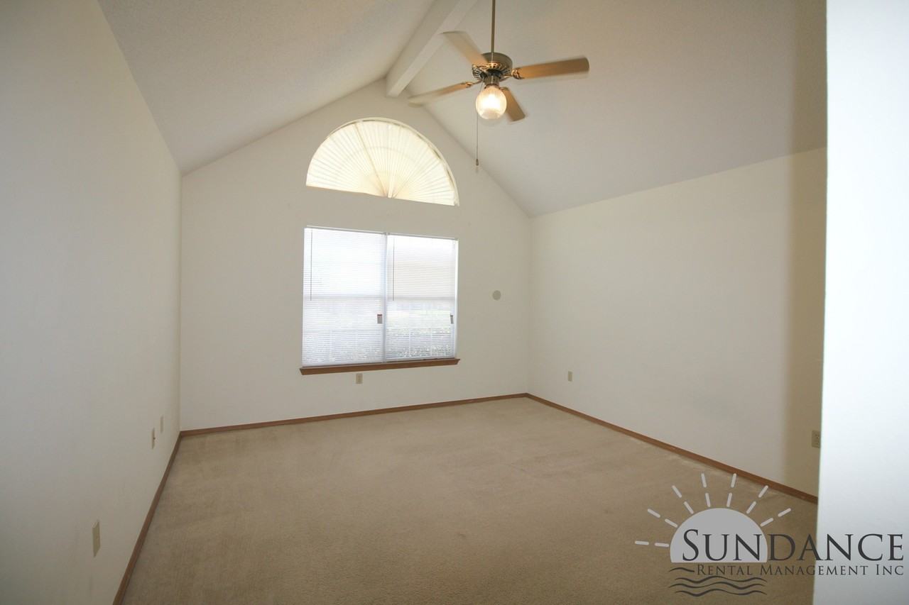 1867 Heartland Dr - Photo 7 of 16