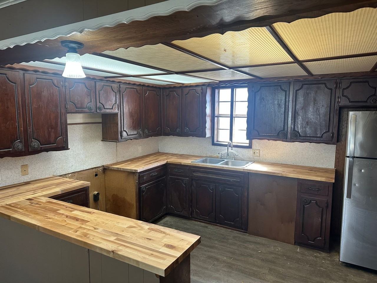 904 Se 34th St - Photo 3 of 10