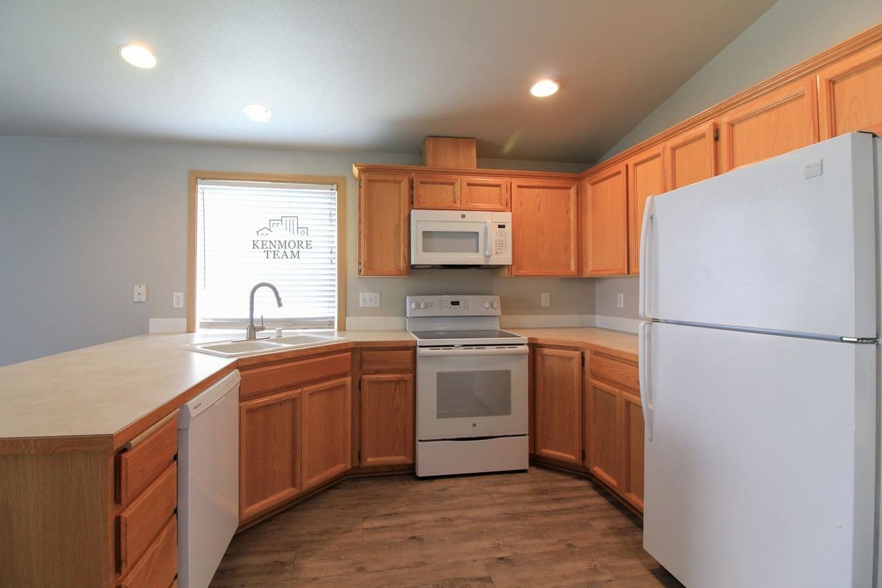 4209 Finnhorse Ln - Photo 3 of 11
