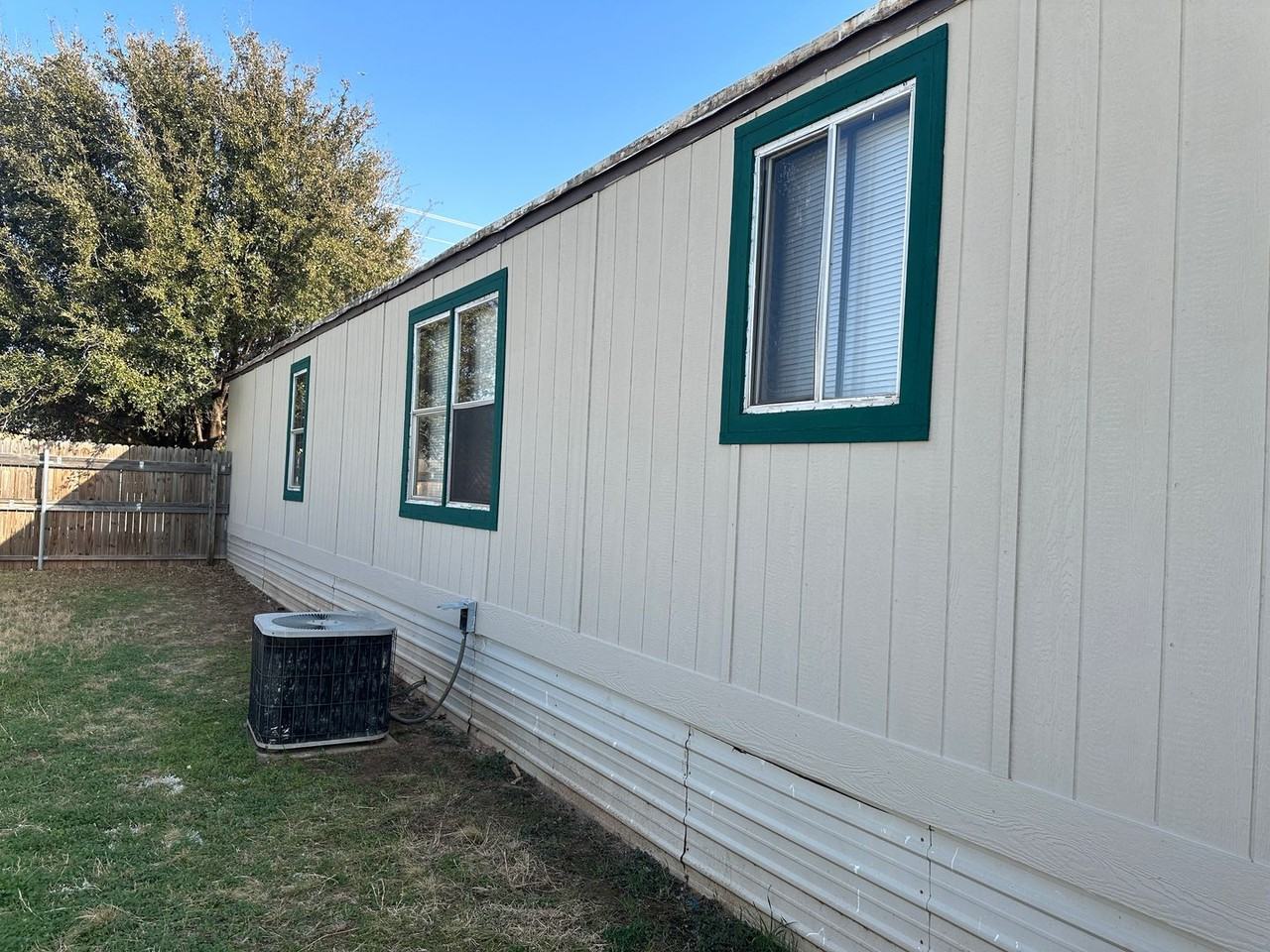 602 Chapel Hill Rd - Photo 2 of 15