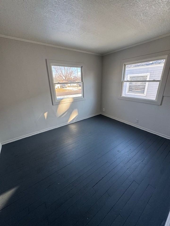 2818 Mauldin Dr - Photo 5 of 6