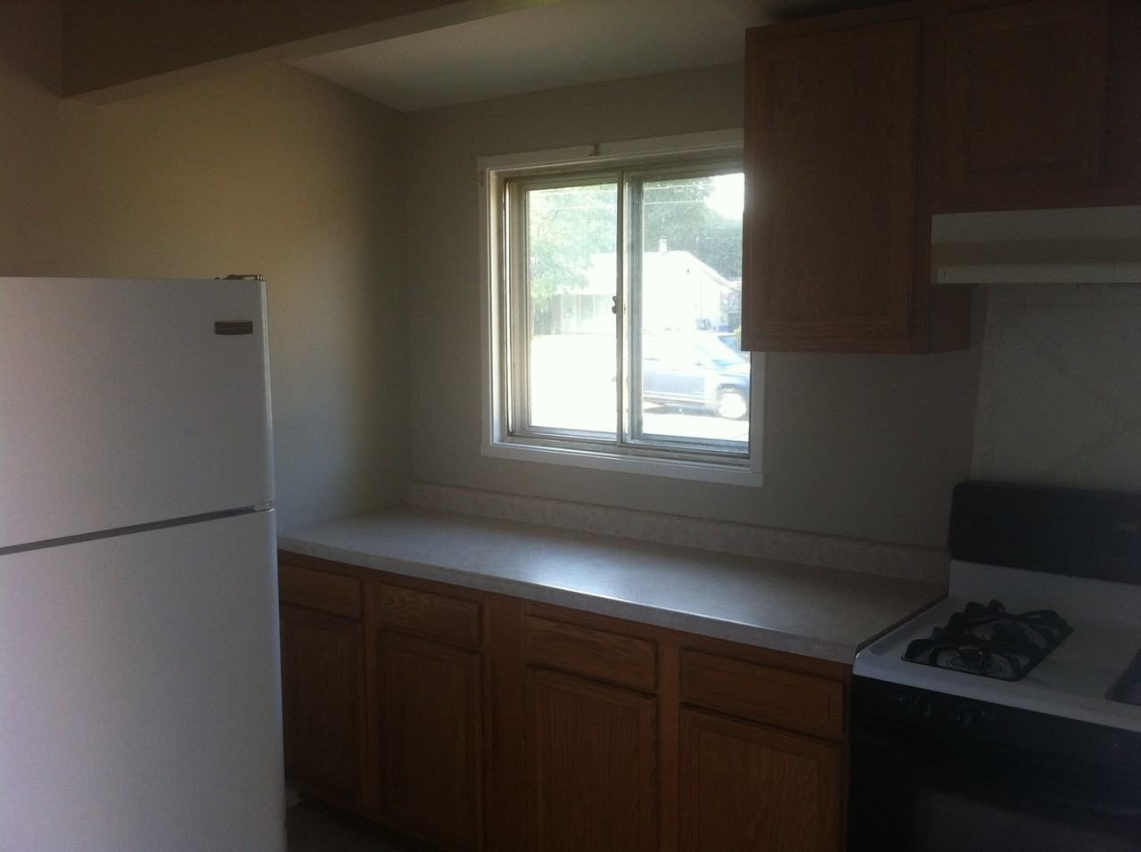 1013 Beck Ln - Photo 3 of 31