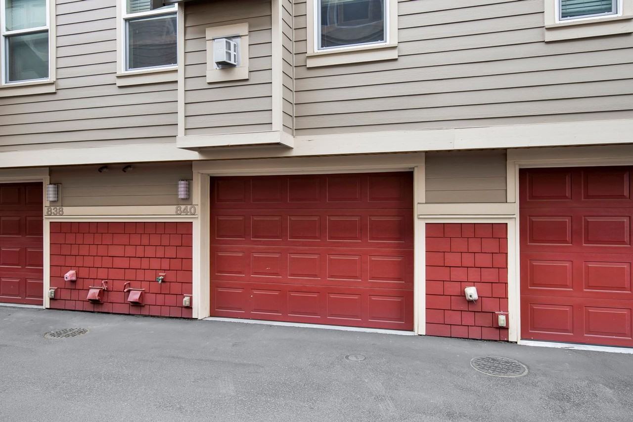 840 N 145th Ln - Photo 2 of 25