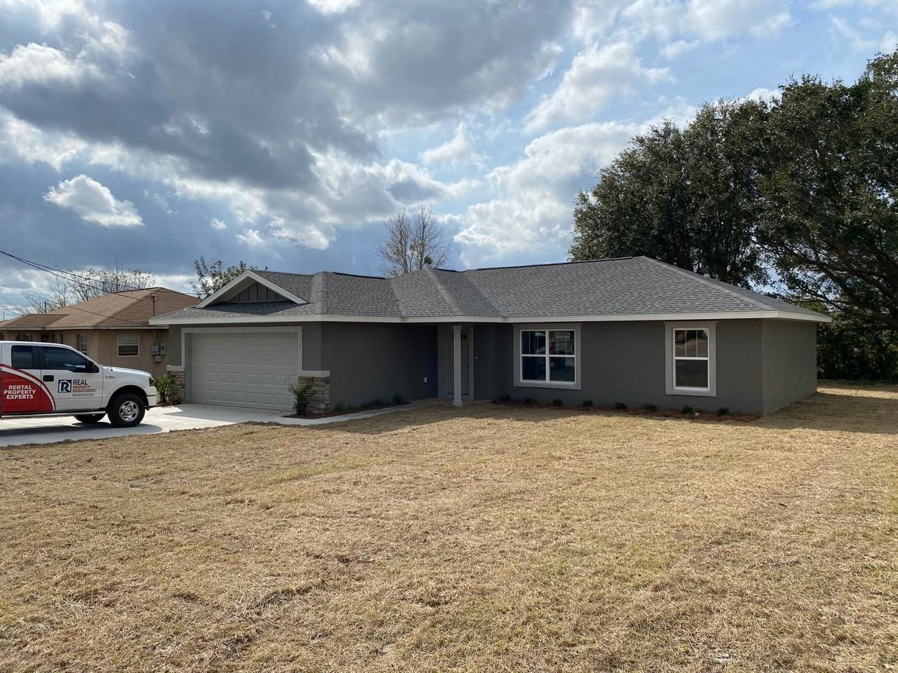 28 Juniper Dr - Photo 3 of 34