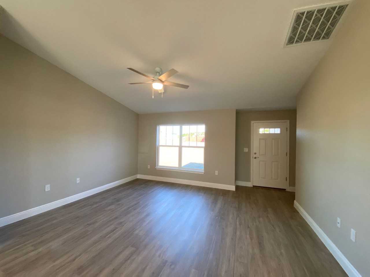 28 Juniper Dr - Photo 5 of 34