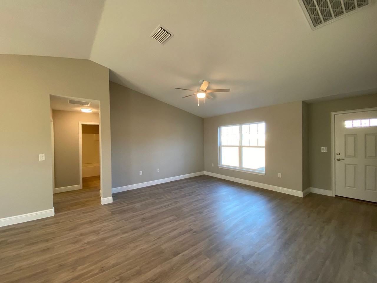 28 Juniper Dr - Photo 7 of 34