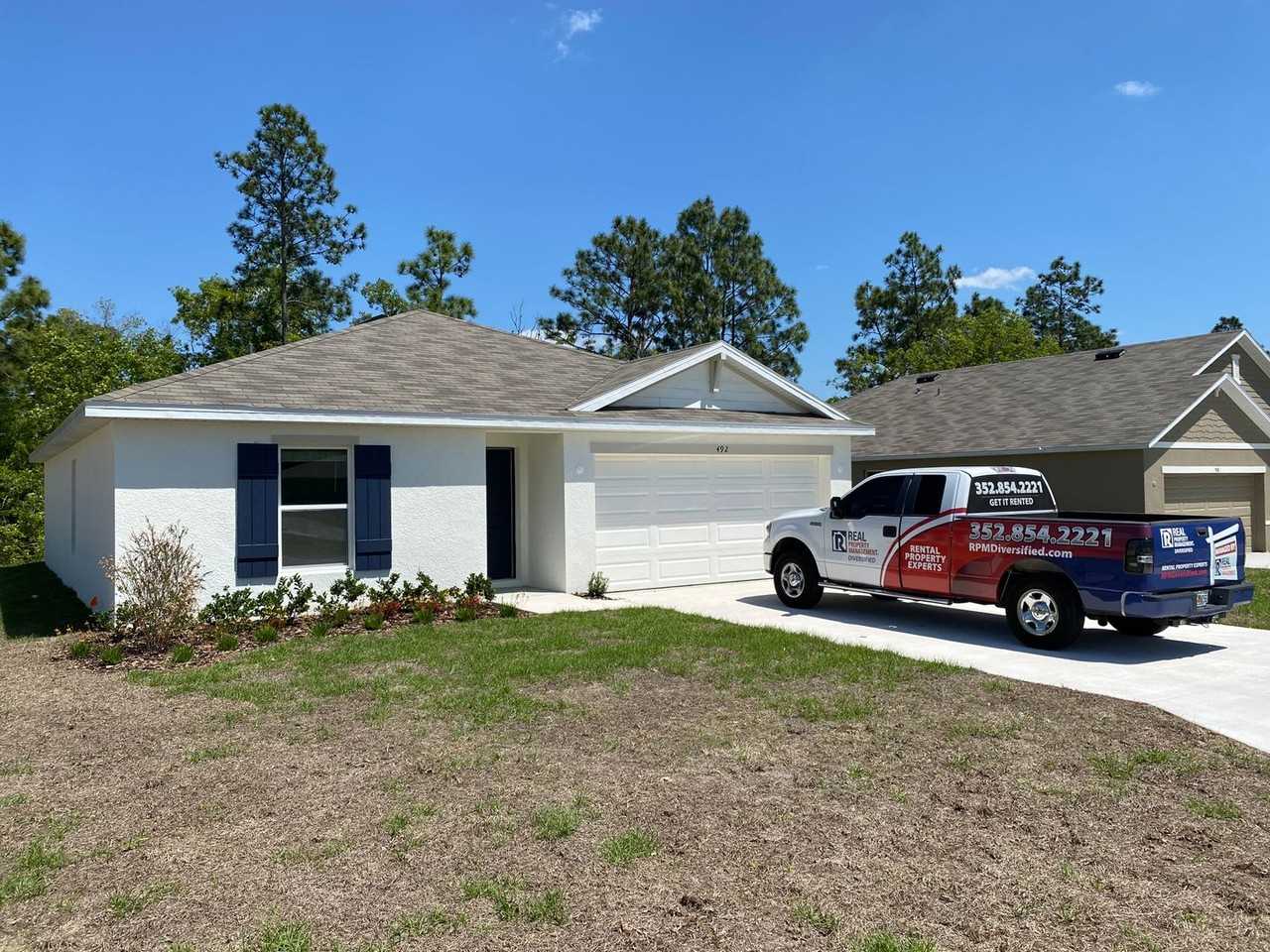 492 Hickory Course Loop - Photo 2 of 32