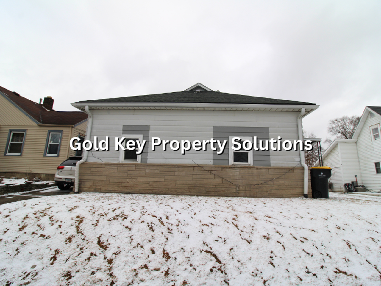 2324 Chase St - Photo 2 of 16