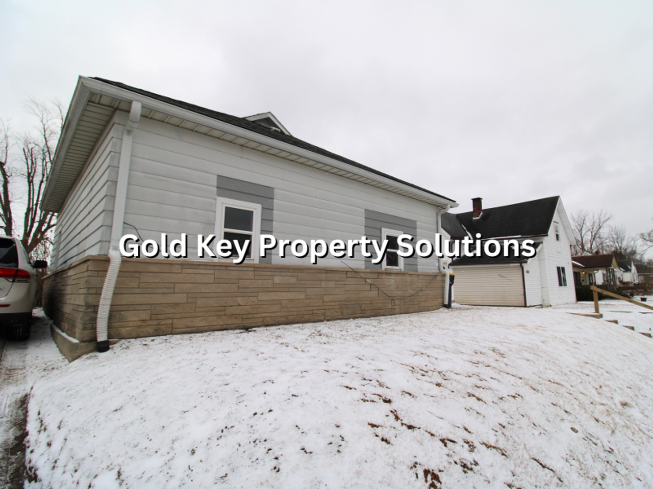 2324 Chase St - Photo 3 of 16