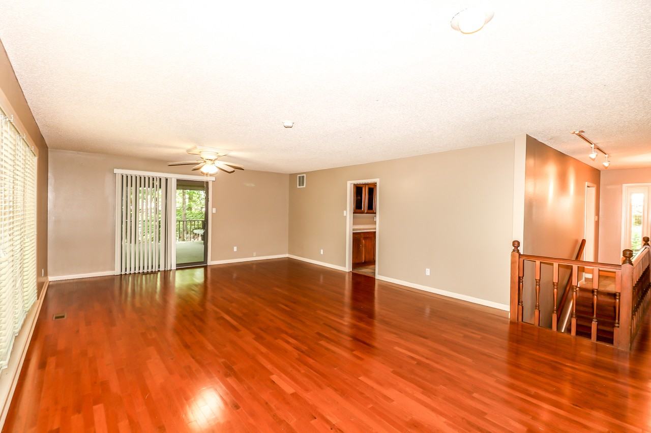 6 Castellon Dr - Photo 7 of 44